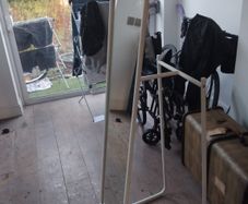 ikea knapper cheval mirror