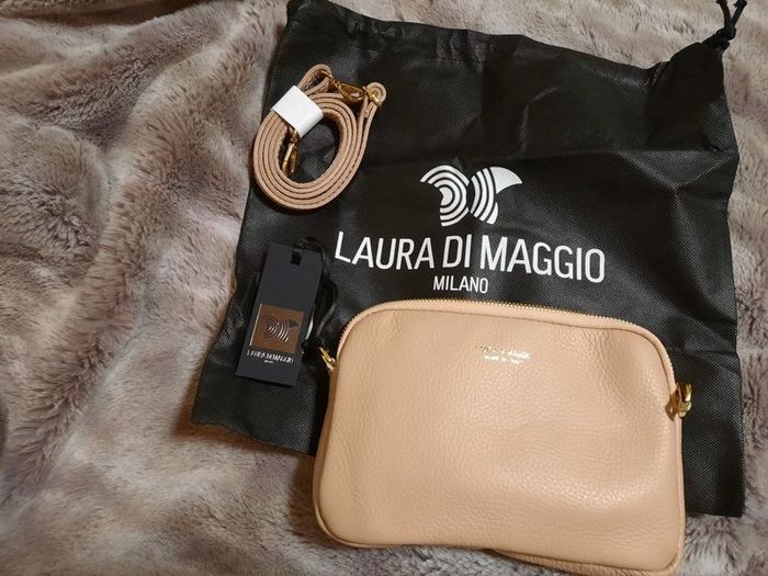 Laura Di Maggio crossbody bag