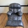 Leather manual recliner Image 3
