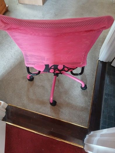 Pink swivel chair