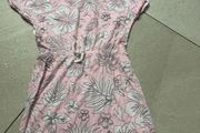 pink dress