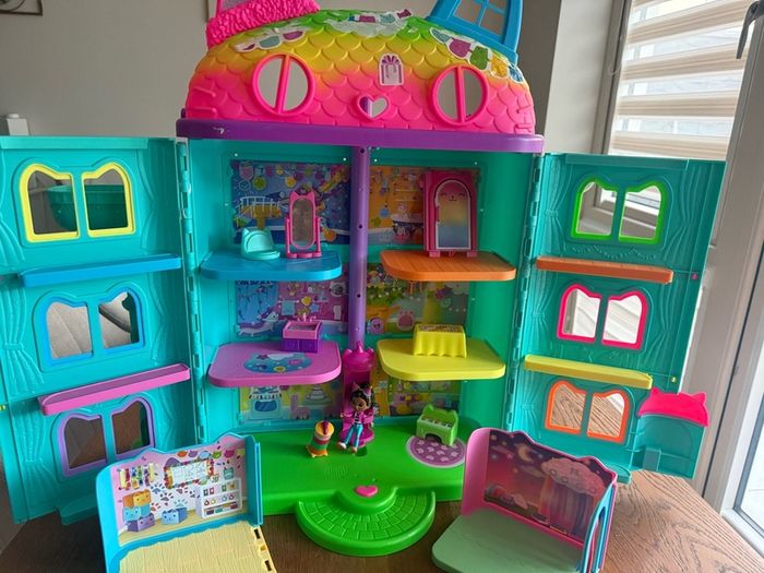Gabby Dollhouse