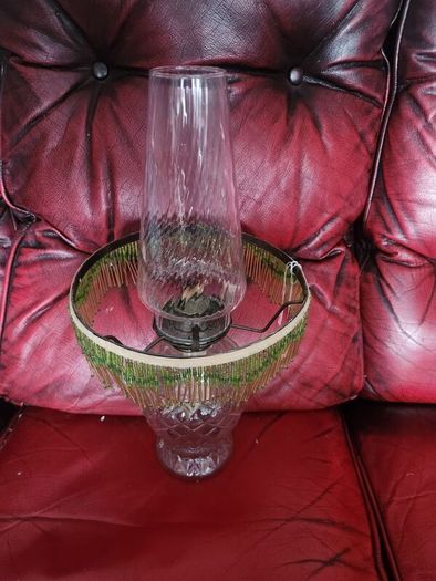 Cut glass working oil lamp