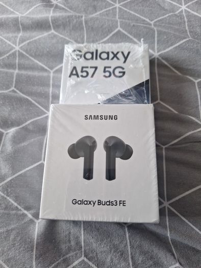 mobile phone and buds