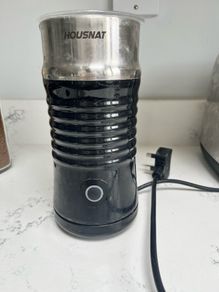 Milk warmer