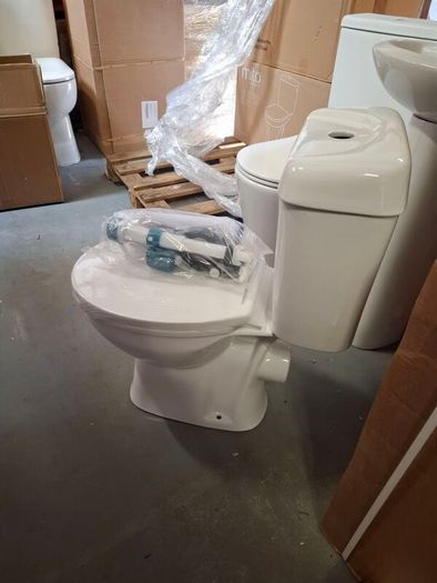 Melbourne open back WC pack