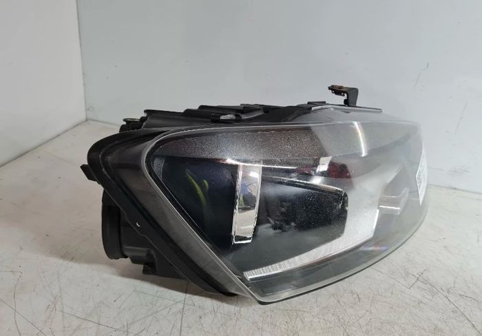Volkswagen Polo Right Headlight Halogen Driver Hatchback 6r2941008f