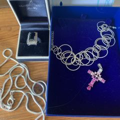 Costume jewellry