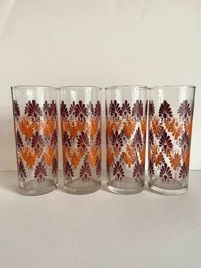 Vintage glasses set of 4