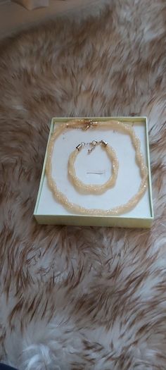Costume necklace & bracelet