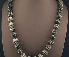 Ancient Burmese Pumtek Pyu Petrified Wood Beads Necklace