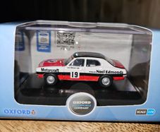 Oxford Diecast Ford Cortina mk3 noel edmonds 1.76 Scale