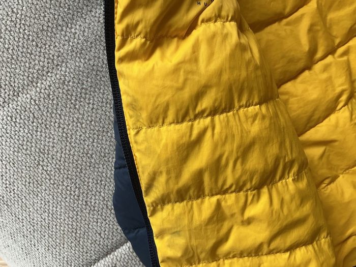 Boss down jacket 4/5yrs