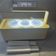 Click & Grow Smart Garden 3 Indoor Herb Garden Fully Working