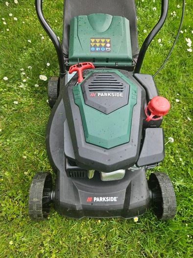 Parkway Lawnmower (read description