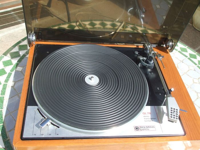 Goldring Lenco GL78 Turntable, Shure cartridge (Refurbished)