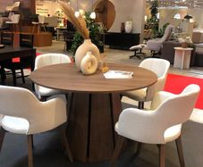 The Sterling Extendable Round Dining Table 100 to 140cm