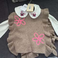Baby girls top and poncho