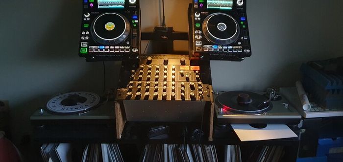Bozak AR6 + EQ6 Rotary mixer