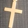 585 14ct gold engraved cross pendant Image 5