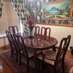 table and chairs