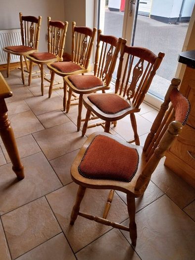 Kitchen table