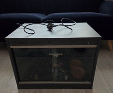 Tortoise Pet House/ Enclosure with  infrared bulb