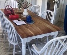 Laura Ashley Kitchen Table and 6 chairs