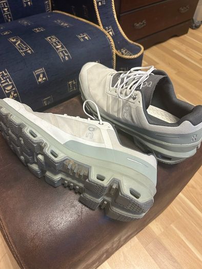 ON Sports Shoes