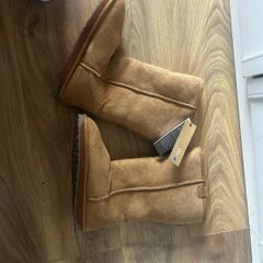 EMU Australia Stinger  tall sheepskin winter boots