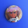 DOLLOND & AITCHISON (high-street opticians) - a promotional button badge featuring a Sindy doll (1990s) Image 2