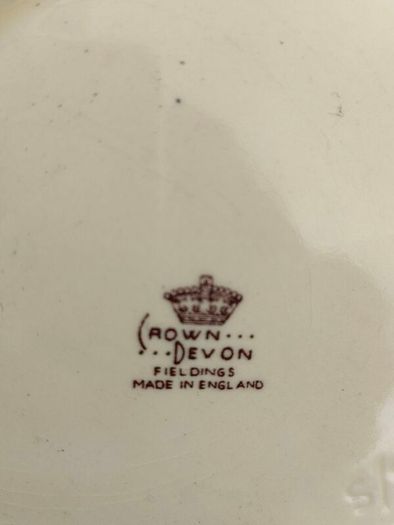 Crown Devon Fielding's Art Deco ceramic vase
