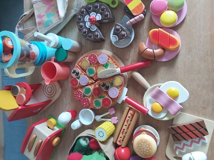 play kitchen le toy van
