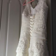 Wedding Dress /JJ'House size 10-12