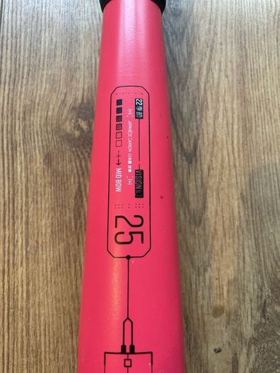 Osaka Mid Bow 25 Hockey Stick
