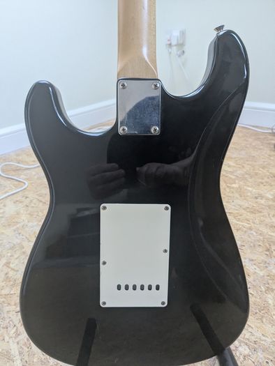 Squier Strat by Fender Affinity Series