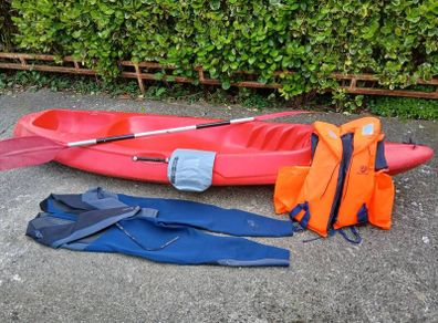 Kayak (1 man) with gear