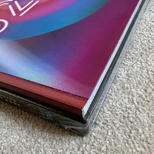U2 UV / Vegas Books. (Rare & Sold Out )