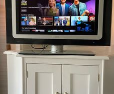 Phillips Tv Cineos Model  32PF9830/10