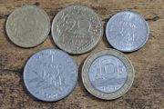 France, 5 Coins - free standard postage