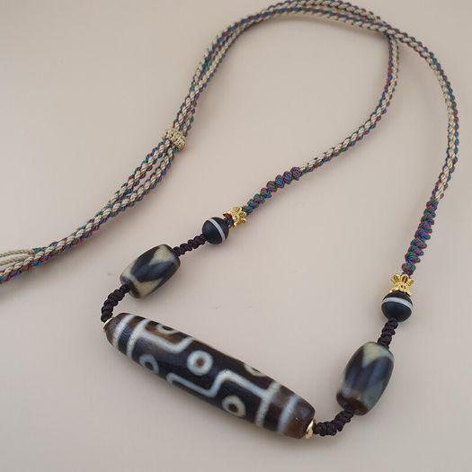 Antique Style Vintage Himalayan 9 Eyes Agate Dzi Bead Pendant Necklace