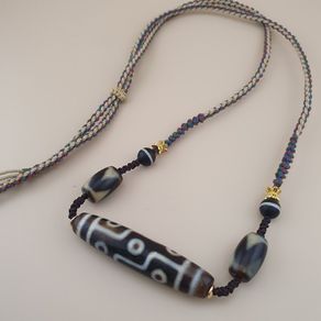 Antique Style Vintage Himalayan 9 Eyes Agate Dzi Bead Pendant Necklace
