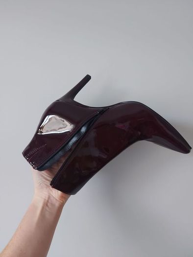 M&S ladies patent burgundy ankle boots (brand new)