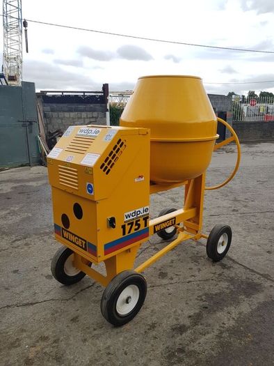 Cement mixer