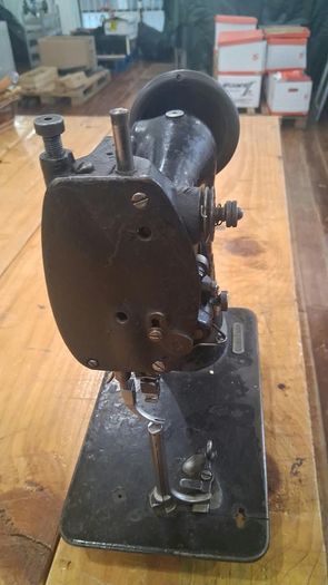 Singer 91K5 Pique Leather Glove Sewing Machine Vintage 1929