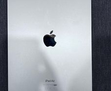 ipad air 4 no screen , unoriginal motherboard