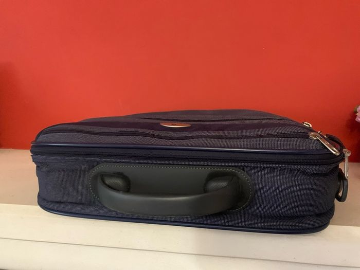 Samsonite Hand Luggage Bag