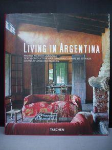 SALE!  LIVING IN ARGENTINA - text in English, German and French