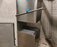 Restaurant kitchen equipment