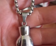 boxing glove xl thick heavy chain pendant